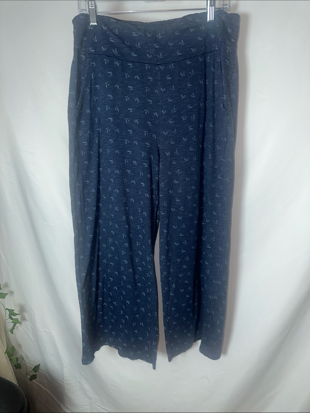 Toad&Co Navy Wide-Leg Printed Lounge Pants